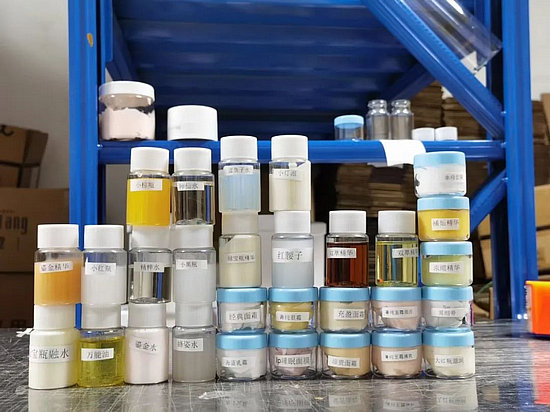 护肤品4.jpg 护肤品4.jpg