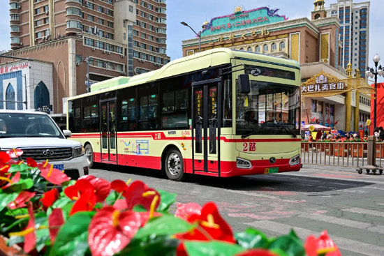 乌鲁木齐2路公交车2.jpg